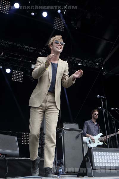 TOM ODELL - 2017-07-23 - PARIS - Hippodrome de Longchamp - Alternative Stage - 